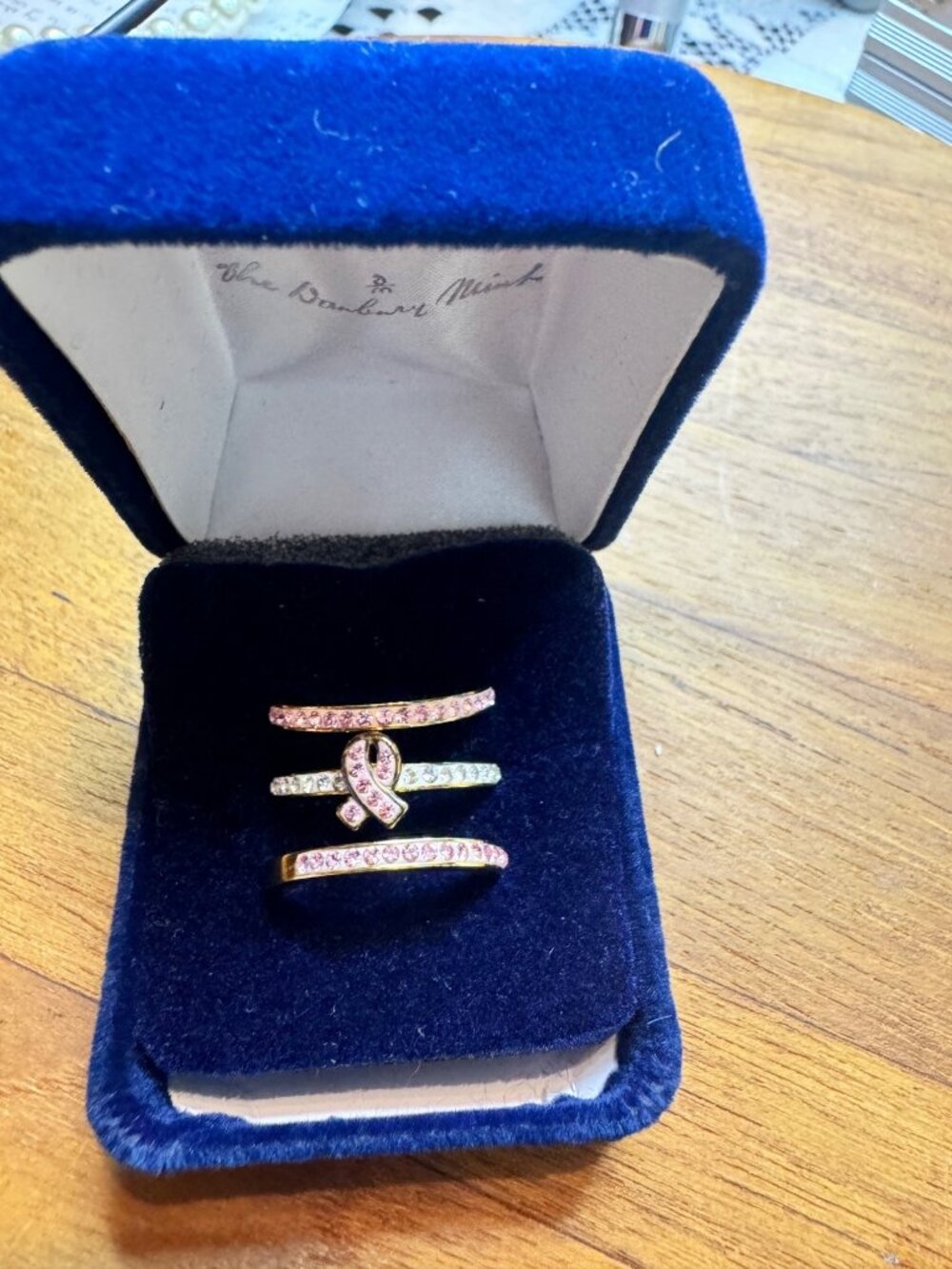 Danbury Mint Hope Stackable Ring Set Pink Ribbon Rhinestone Size 7.5 Gold Tone